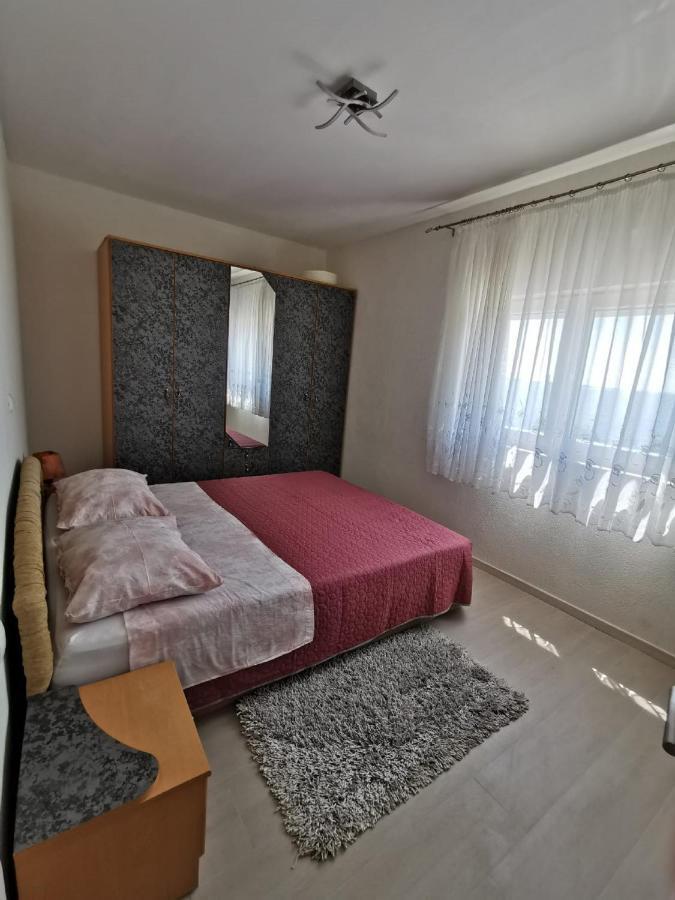 Apartment Nera Omiš Eksteriør bilde