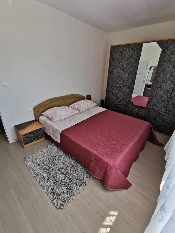 Apartment Nera Omiš Eksteriør bilde